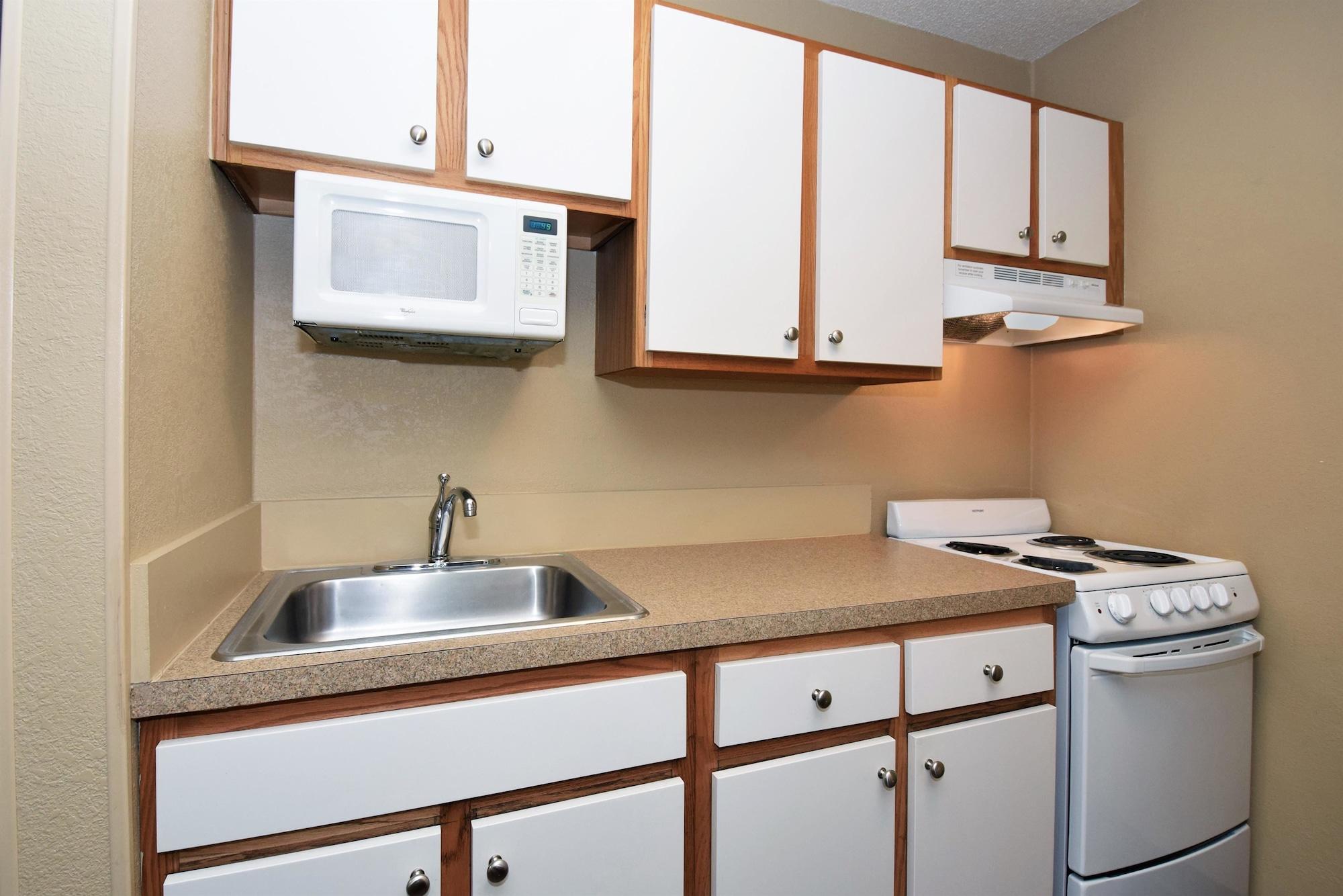 Hotel Extended America - Charleston - Northwoods Blvd
