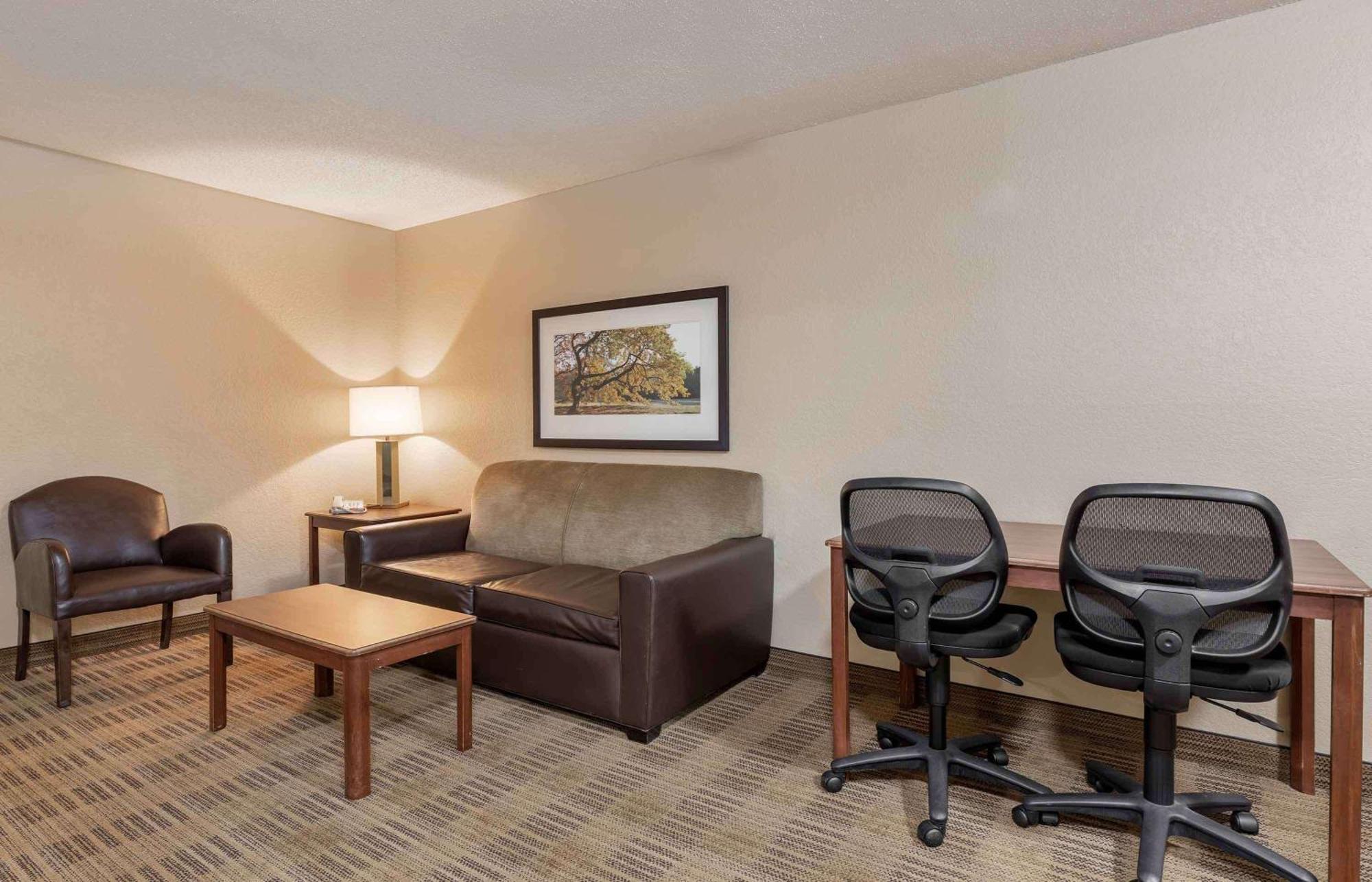 Extended America - Charleston - Northwoods Blvd Hotel North Charleston