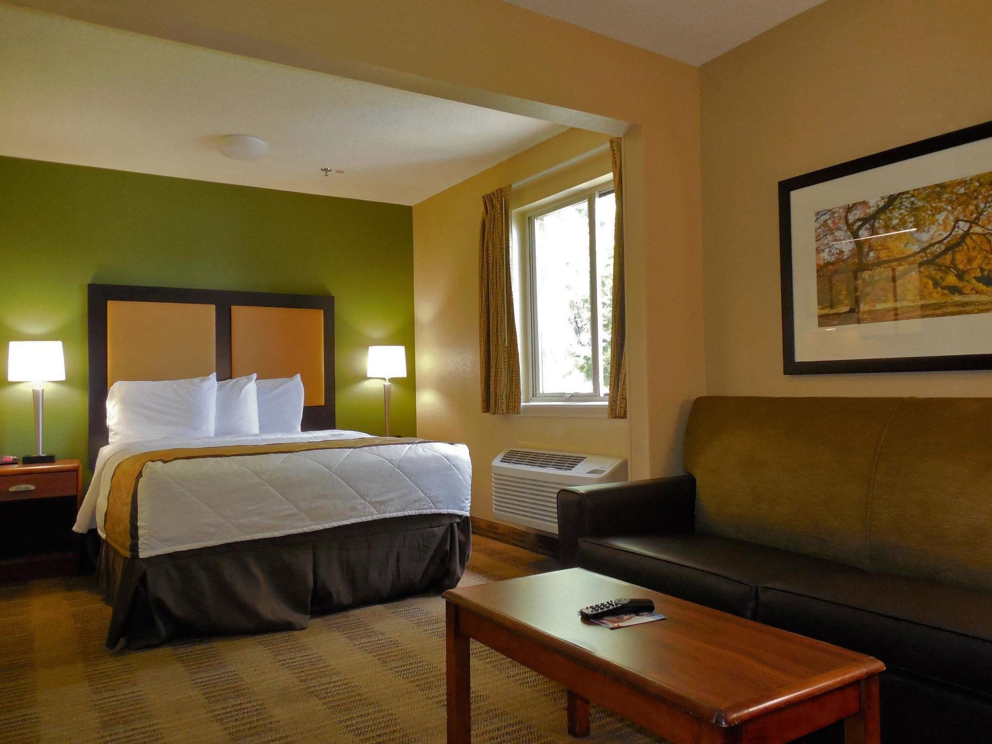 Extended America - Charleston - Northwoods Blvd Hotel North Charleston