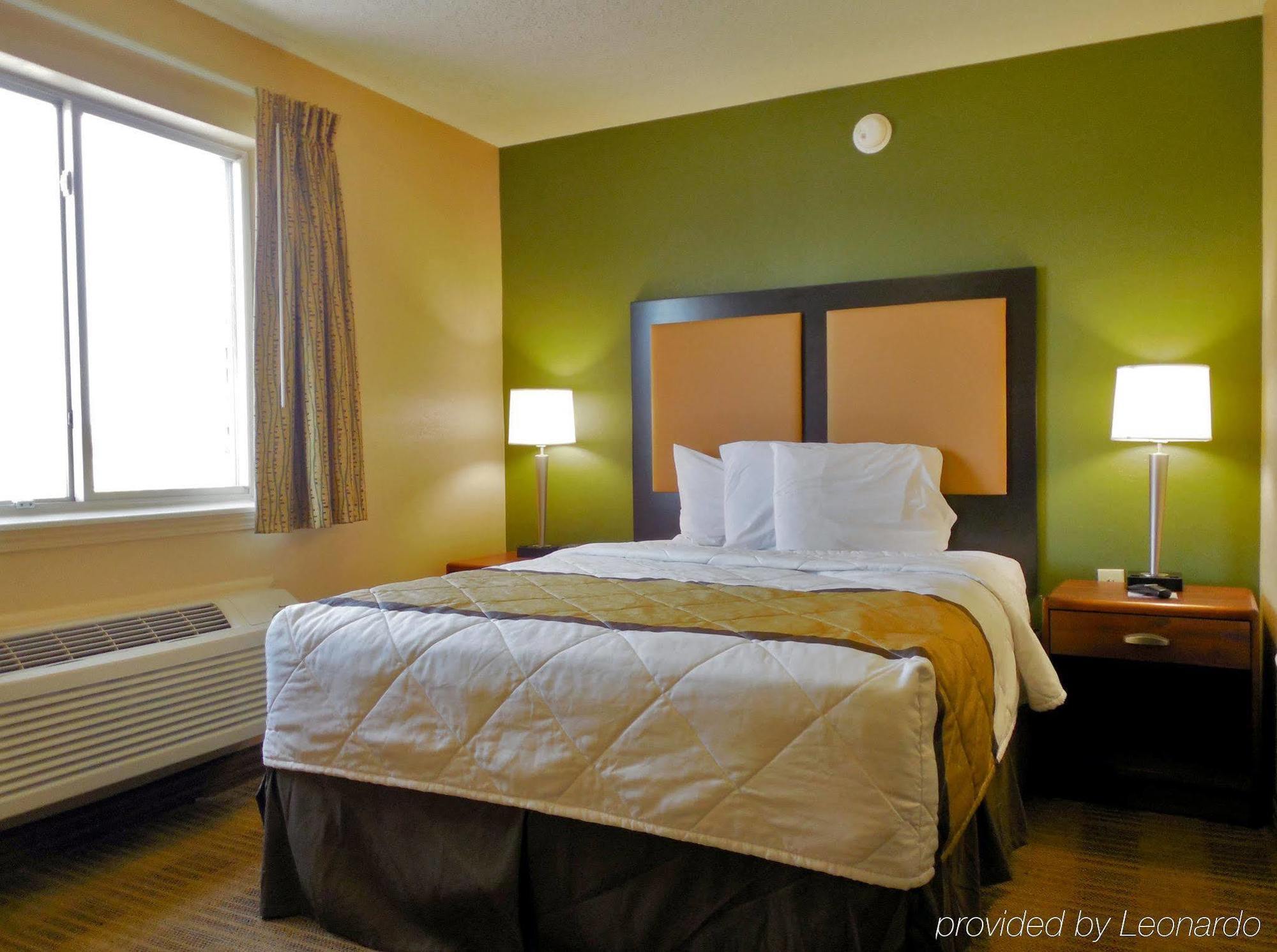 Hotel Extended America - Charleston - Northwoods Blvd